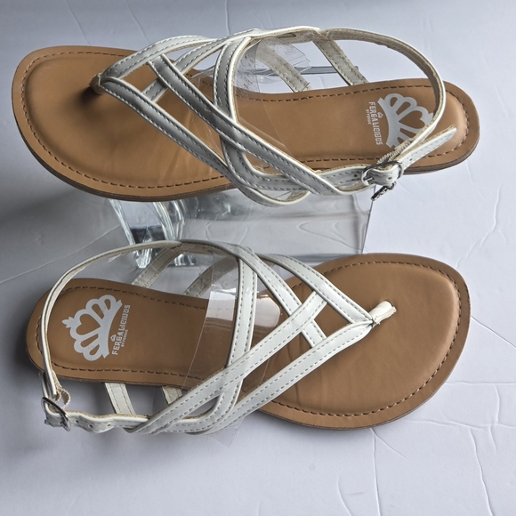 FERGALICIOUS By Fergie, Sandals.Size 7 - Picture 1 of 5